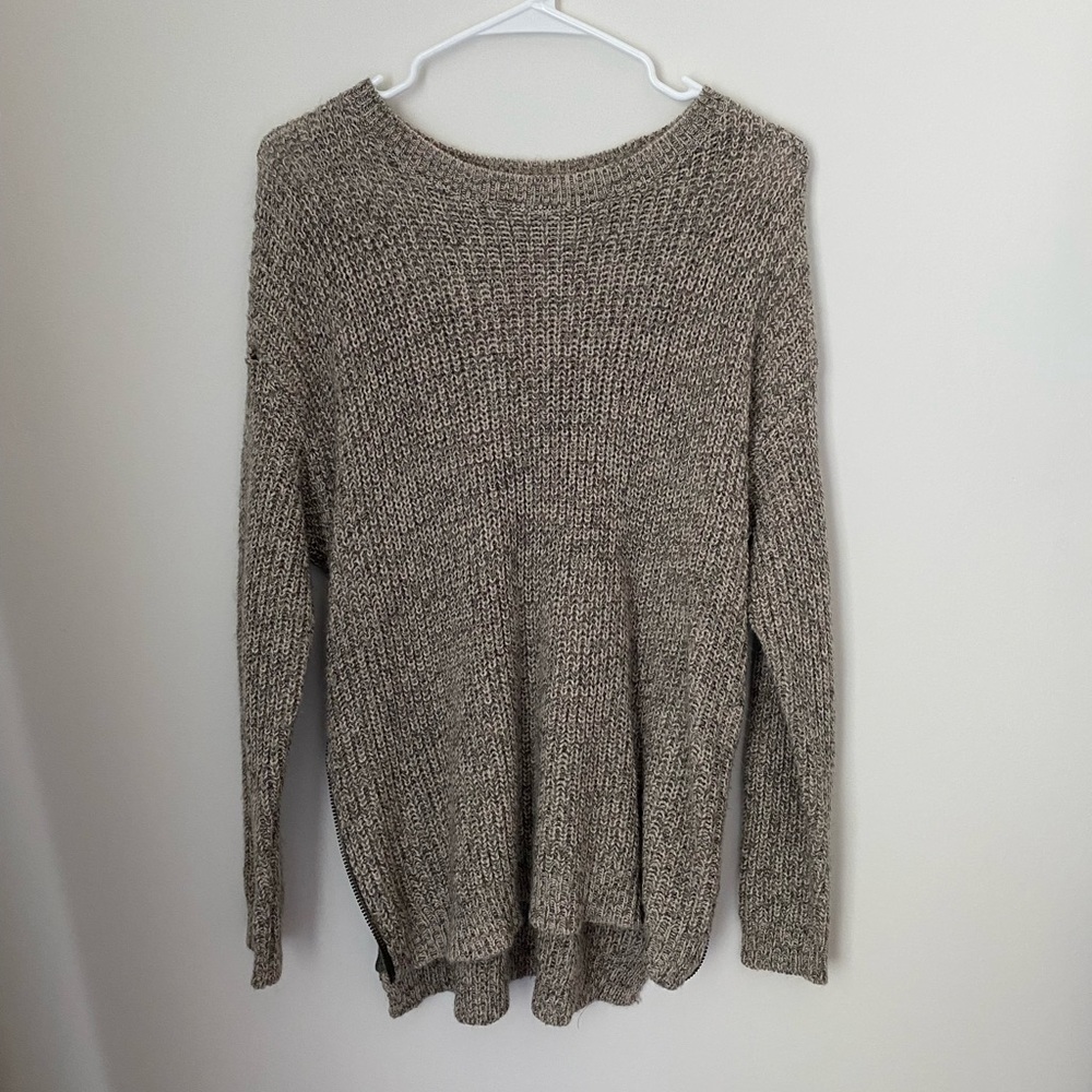 Heather brown sweater with zipper detail